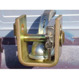 Security Universal Towing Hitch Lock
